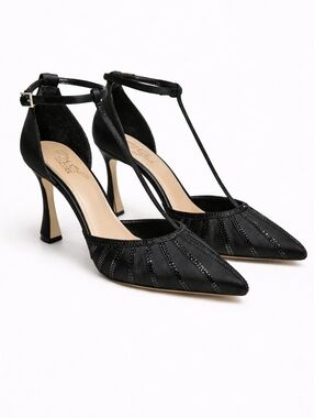 Jewel Badgley Mischka Faithlyn Black Rhinestone T-Strap Heels Size 5